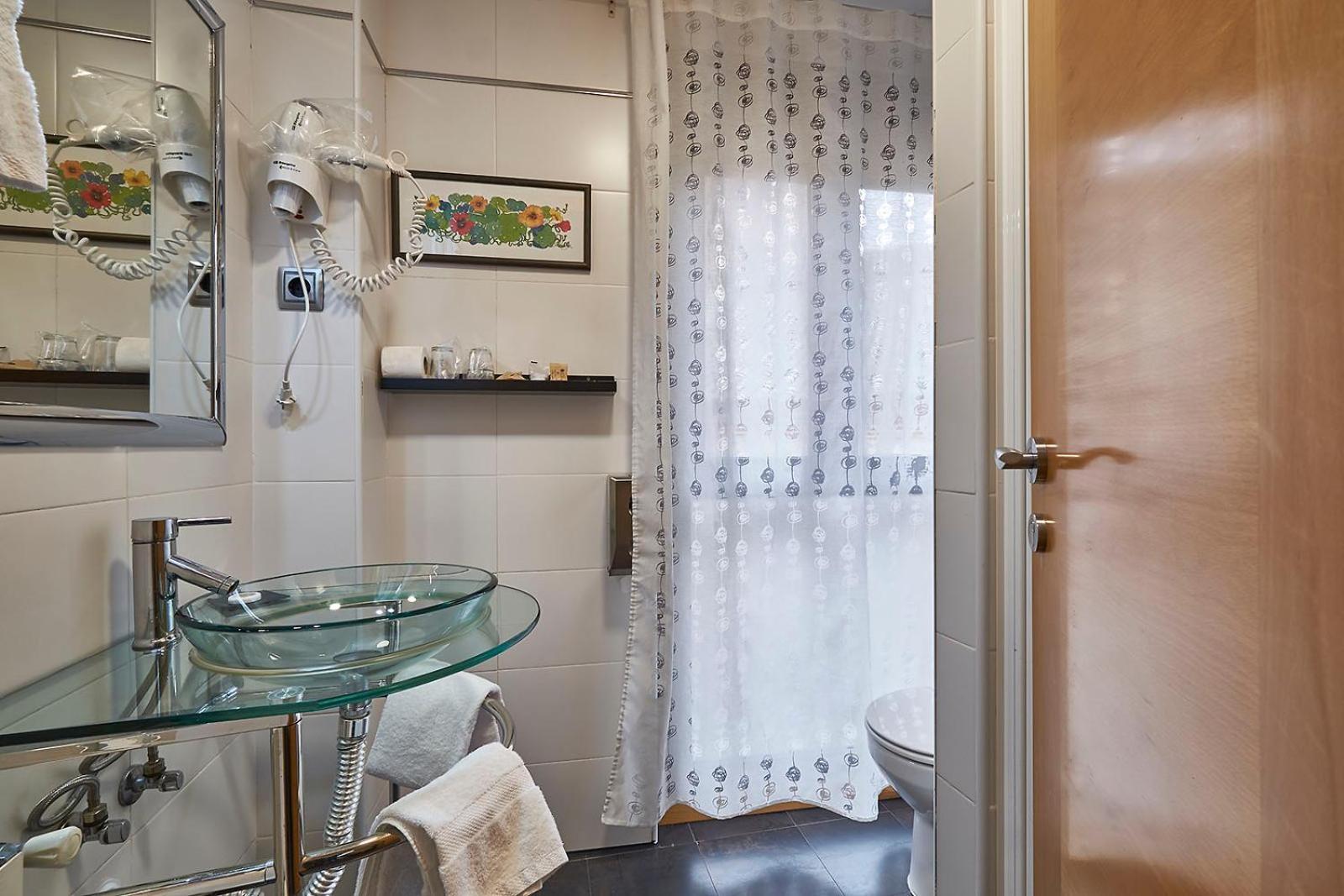 Real De Hotel *